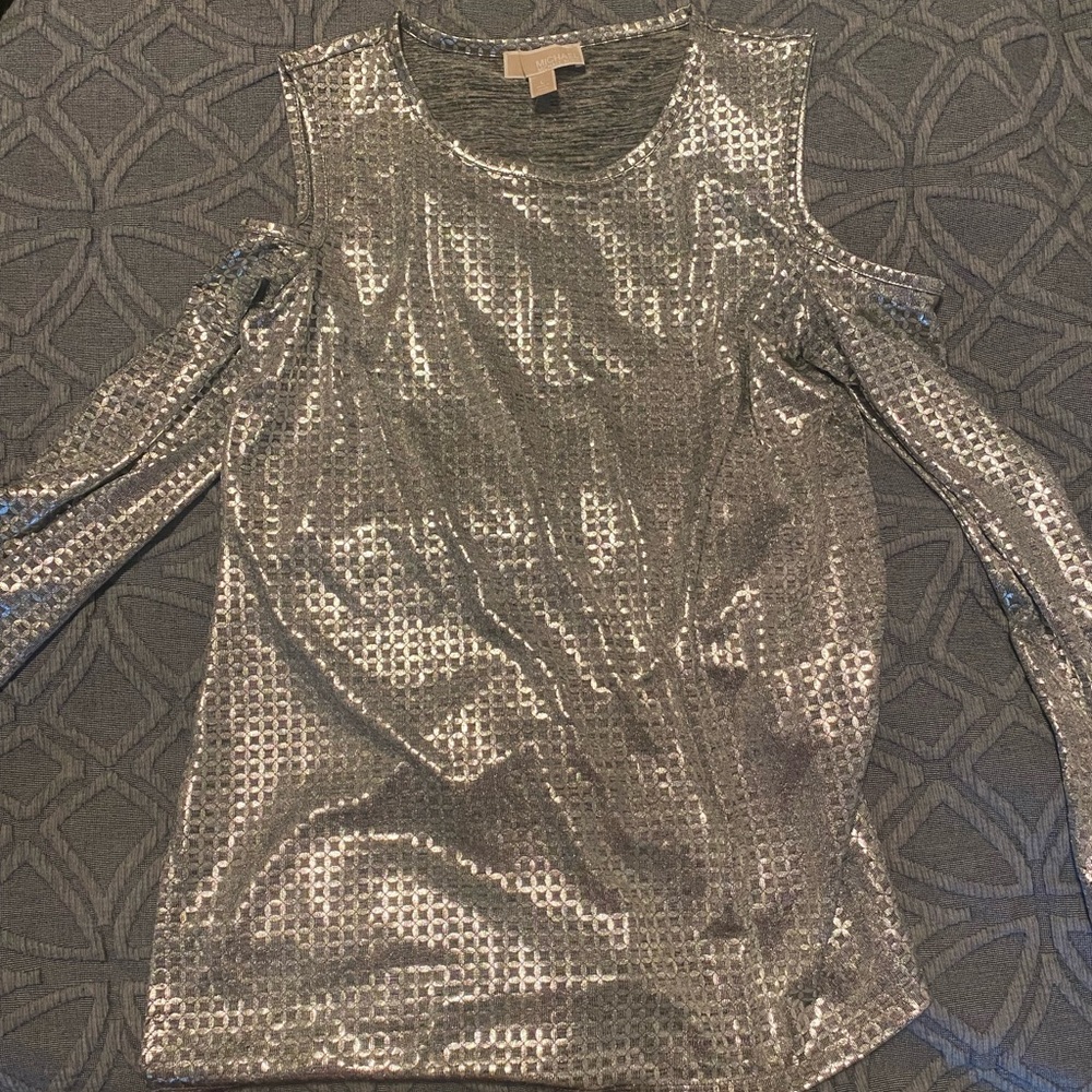 Michael Kors NWT Silver Metallic Cold Shoulder Shirt Long Sleeve